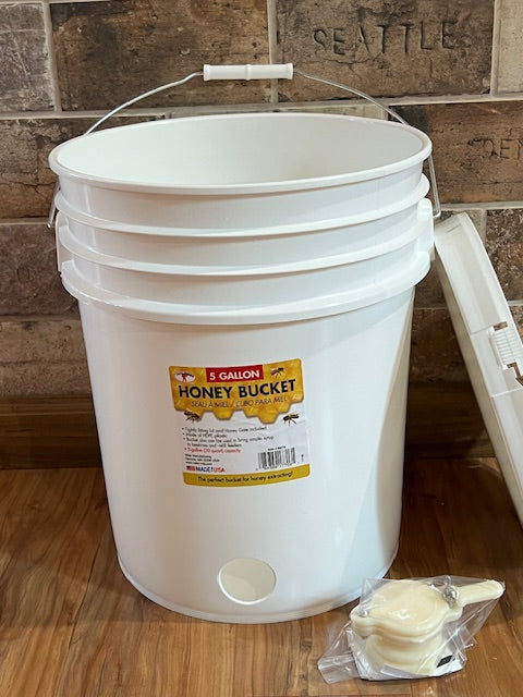 5 Gallon Food Grade Honey Bucket with Honey gate