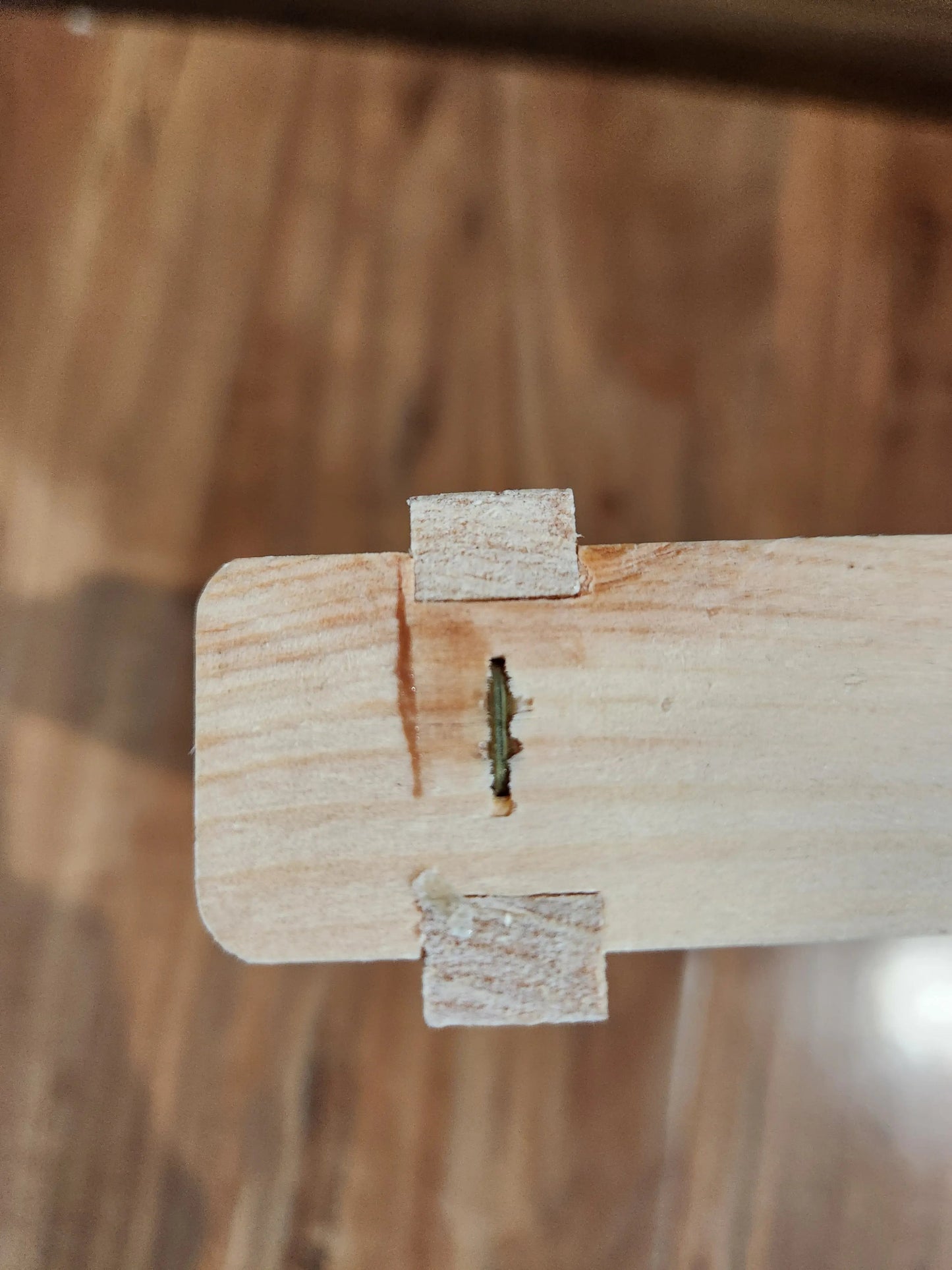 Assembled Medium Super Frame with Waxed Foundation Die Biene Honey Farm