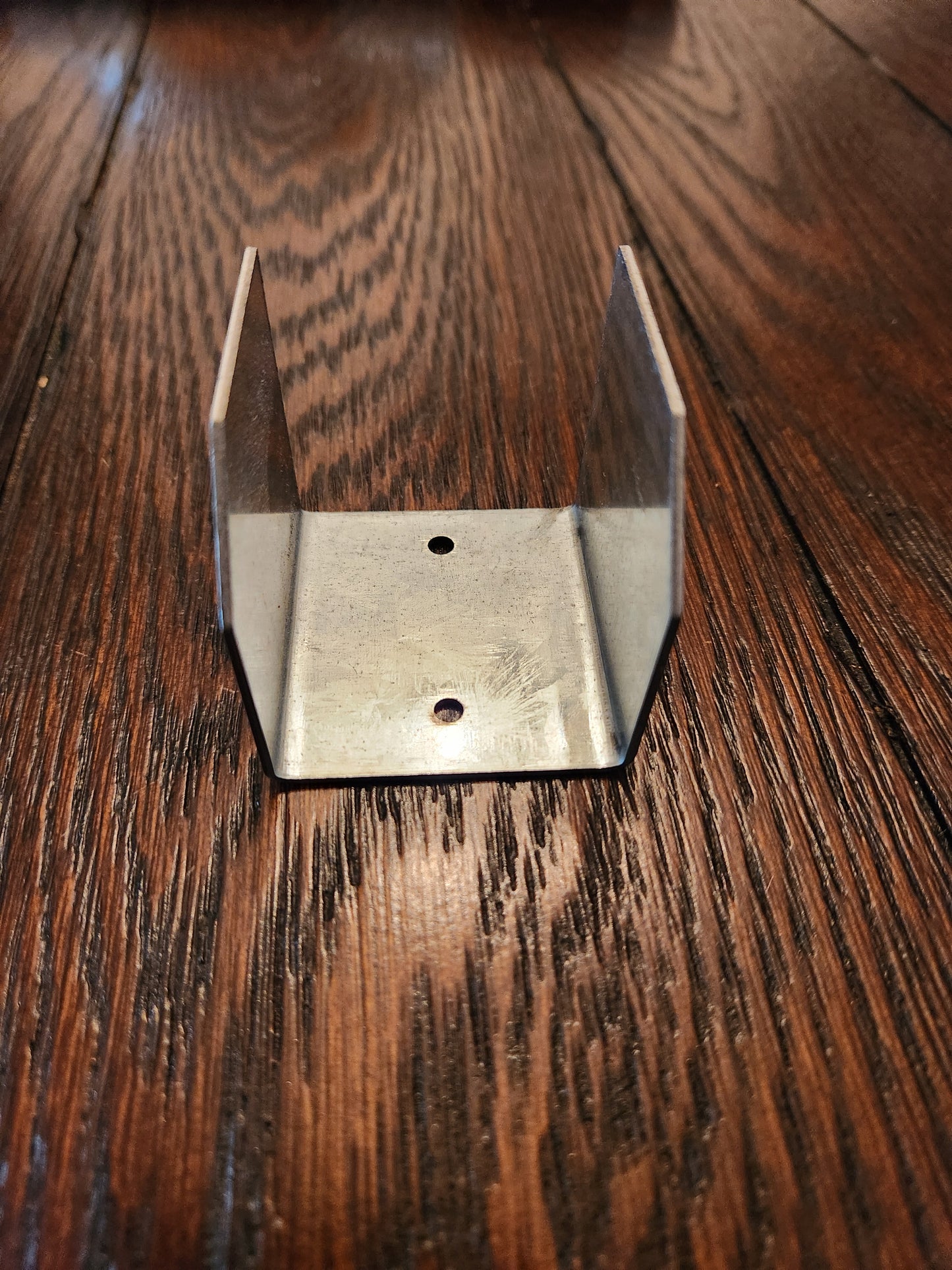 "U" Pallet Clip