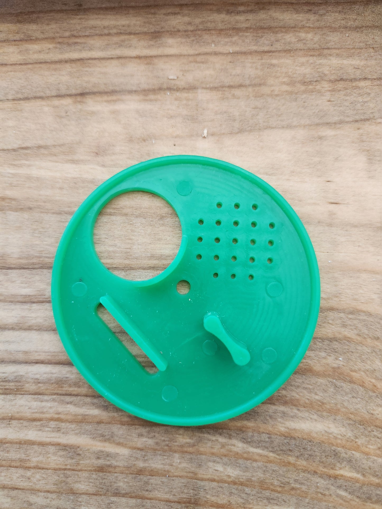 Plastic Beehive Entrance Disk