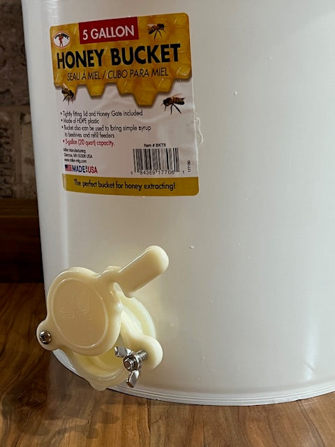 5 Gallon Food Grade Honey Bucket with Honey gate