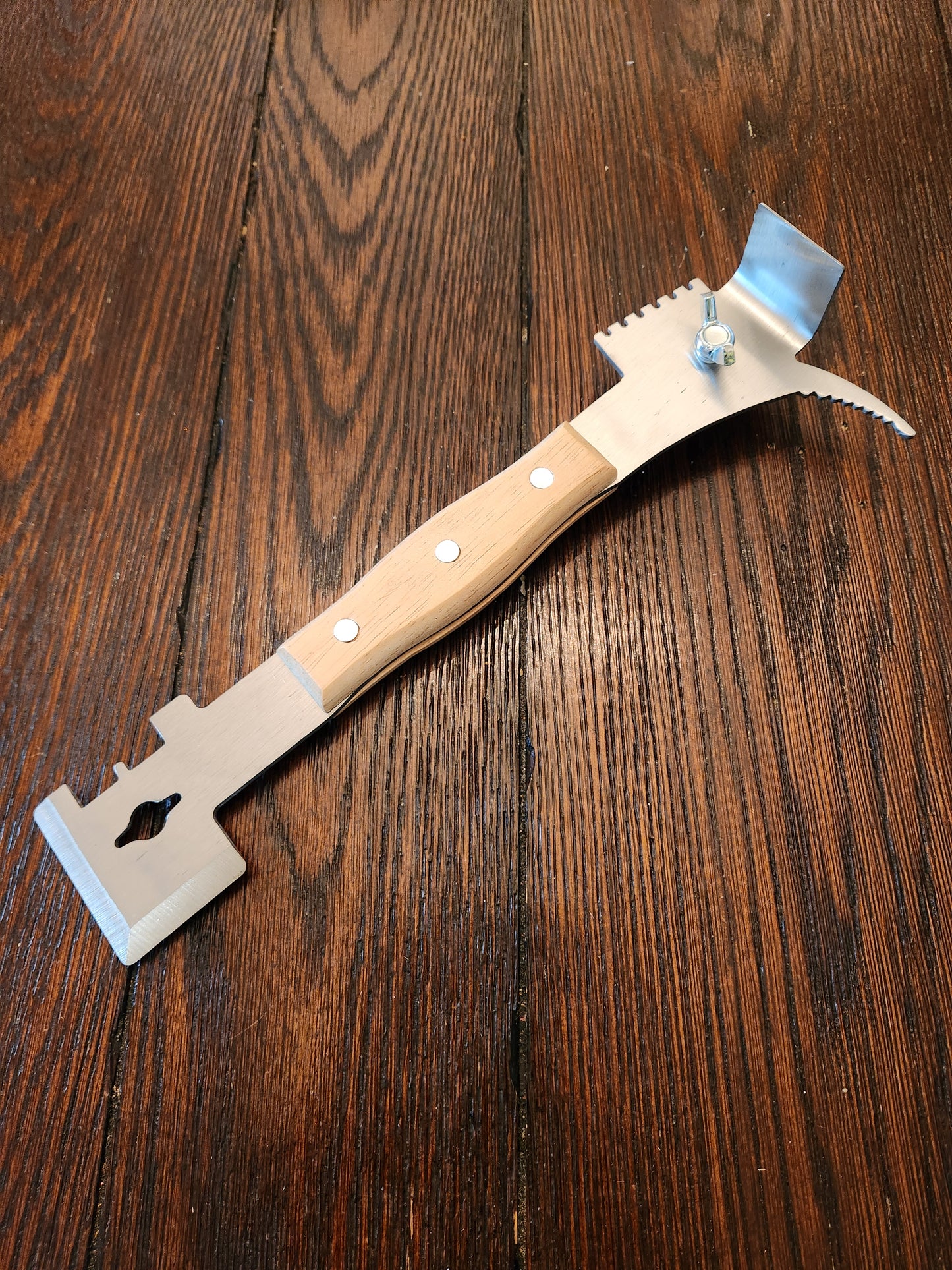 Multi-Purpose Beekeeping Tool