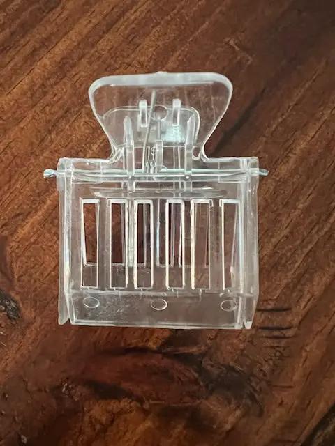 Plastic Queen Catcher Die Biene Honey Farm