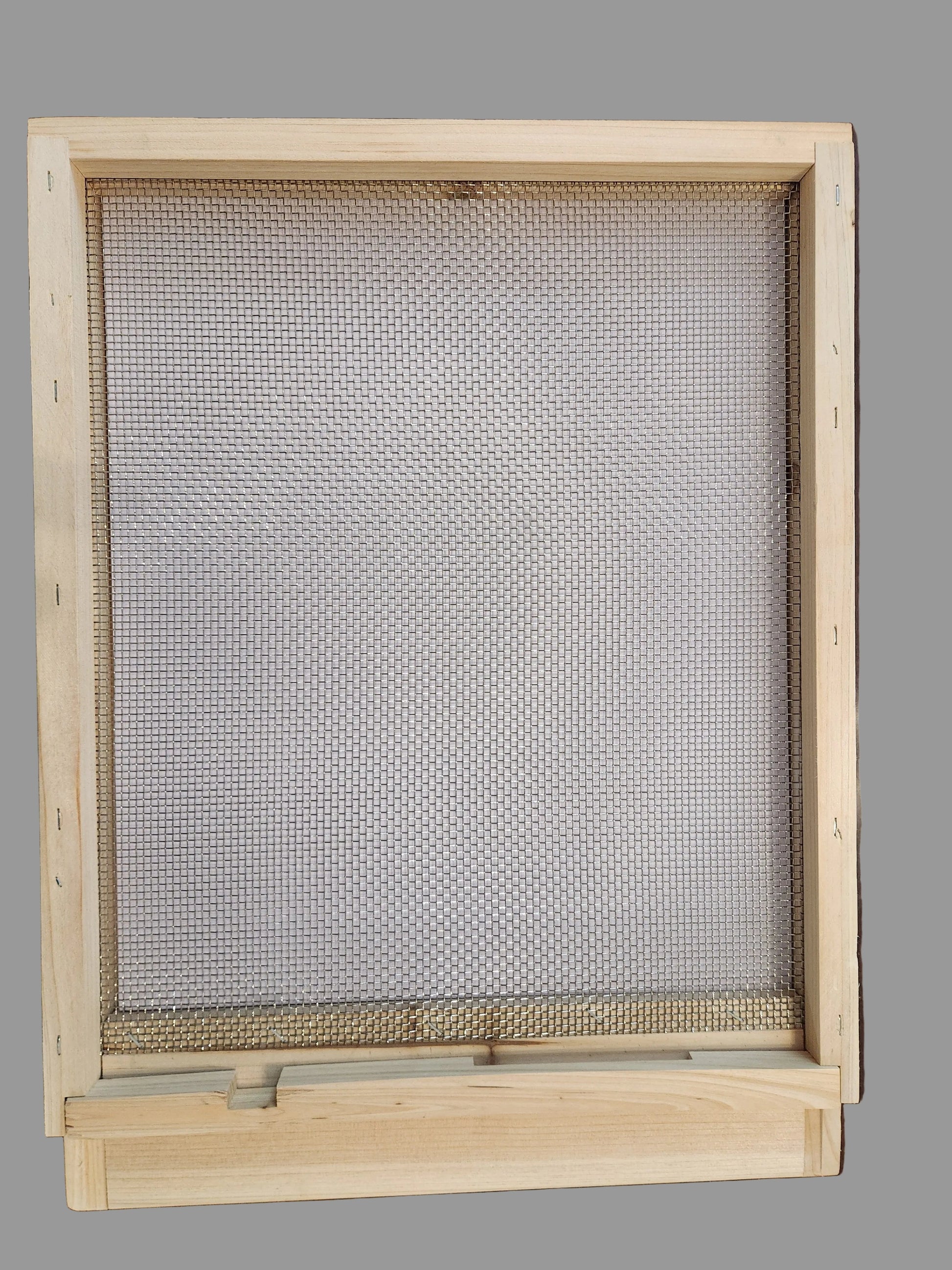 Screened Bottom Board for Beekeeping Mann Lake
